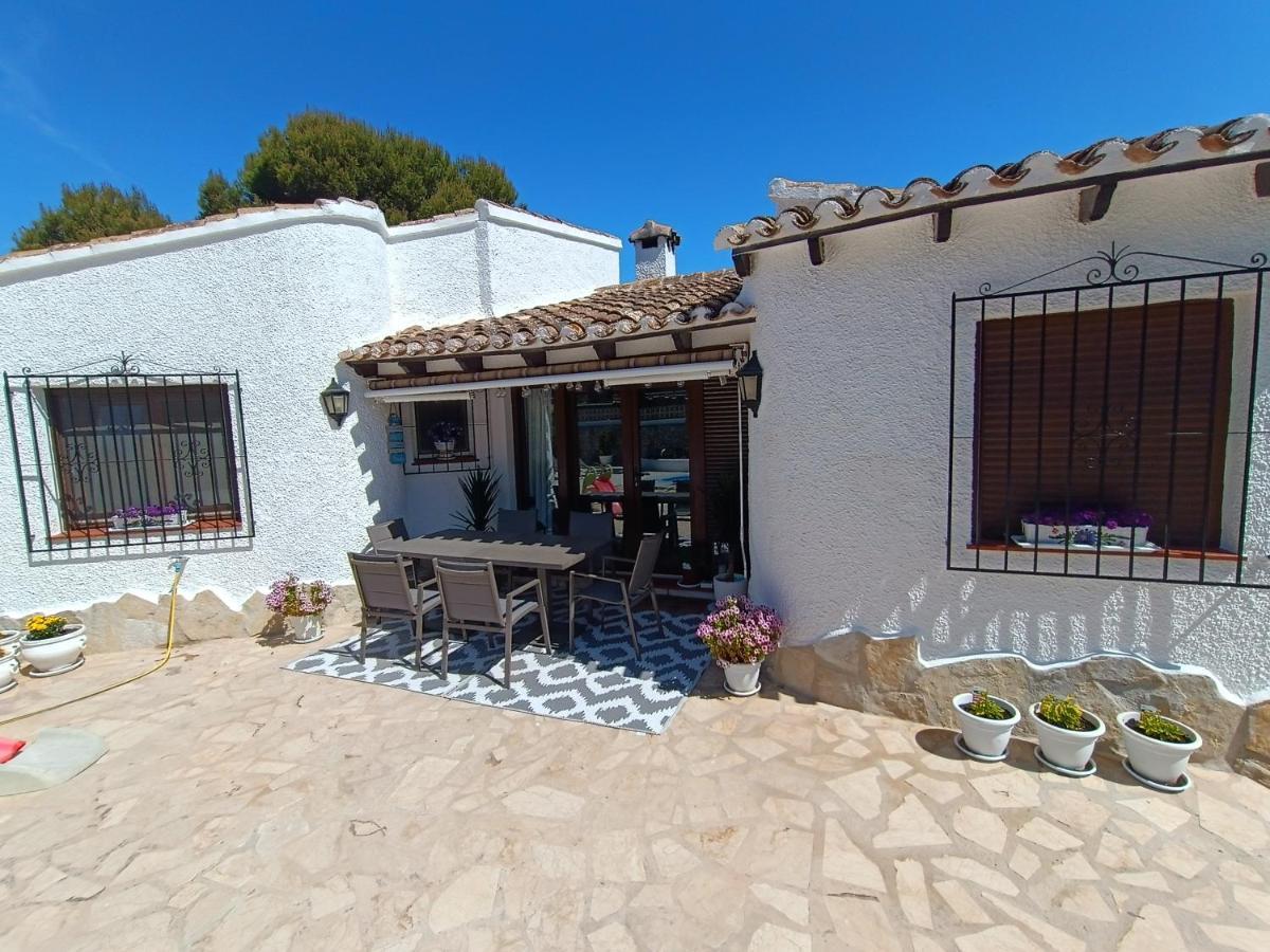 1-Bed Apartment Close To Moraira Town Centre Zewnętrze zdjęcie