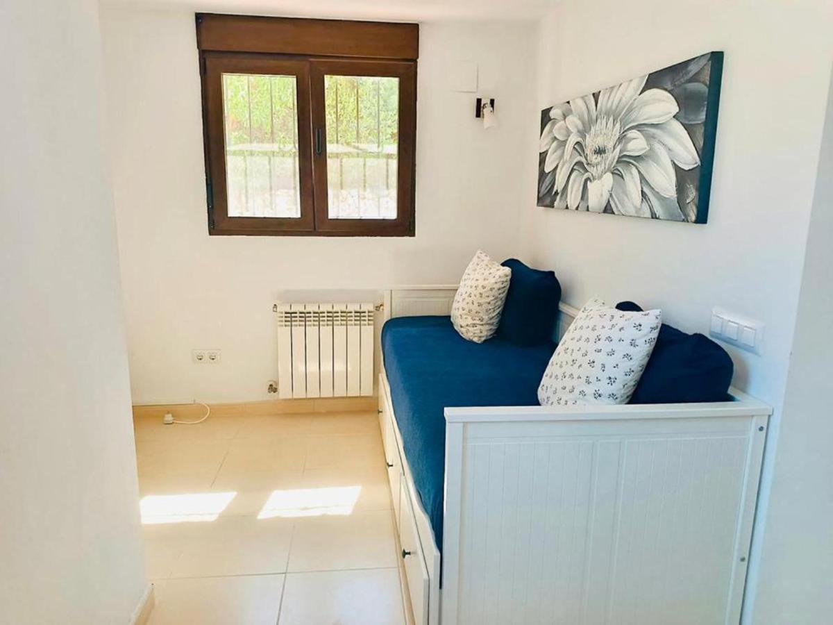 1-Bed Apartment Close To Moraira Town Centre Zewnętrze zdjęcie